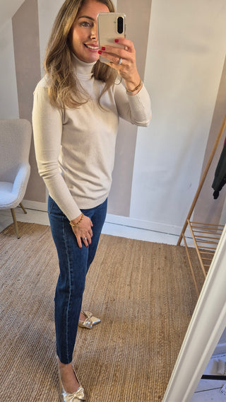 Luna Polo Jumper Cream