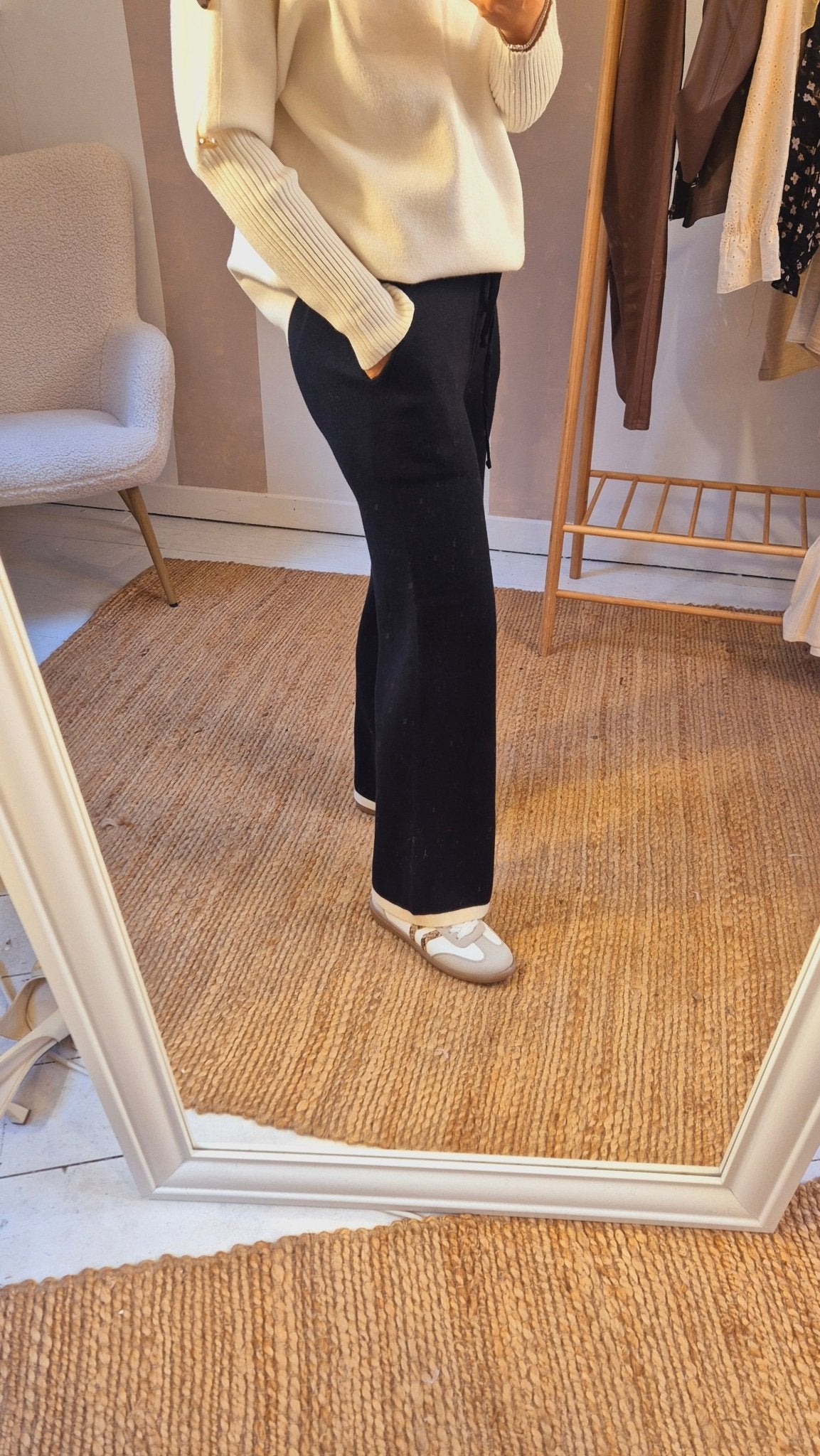 Ella Trousers Black - Lily's Boutique
