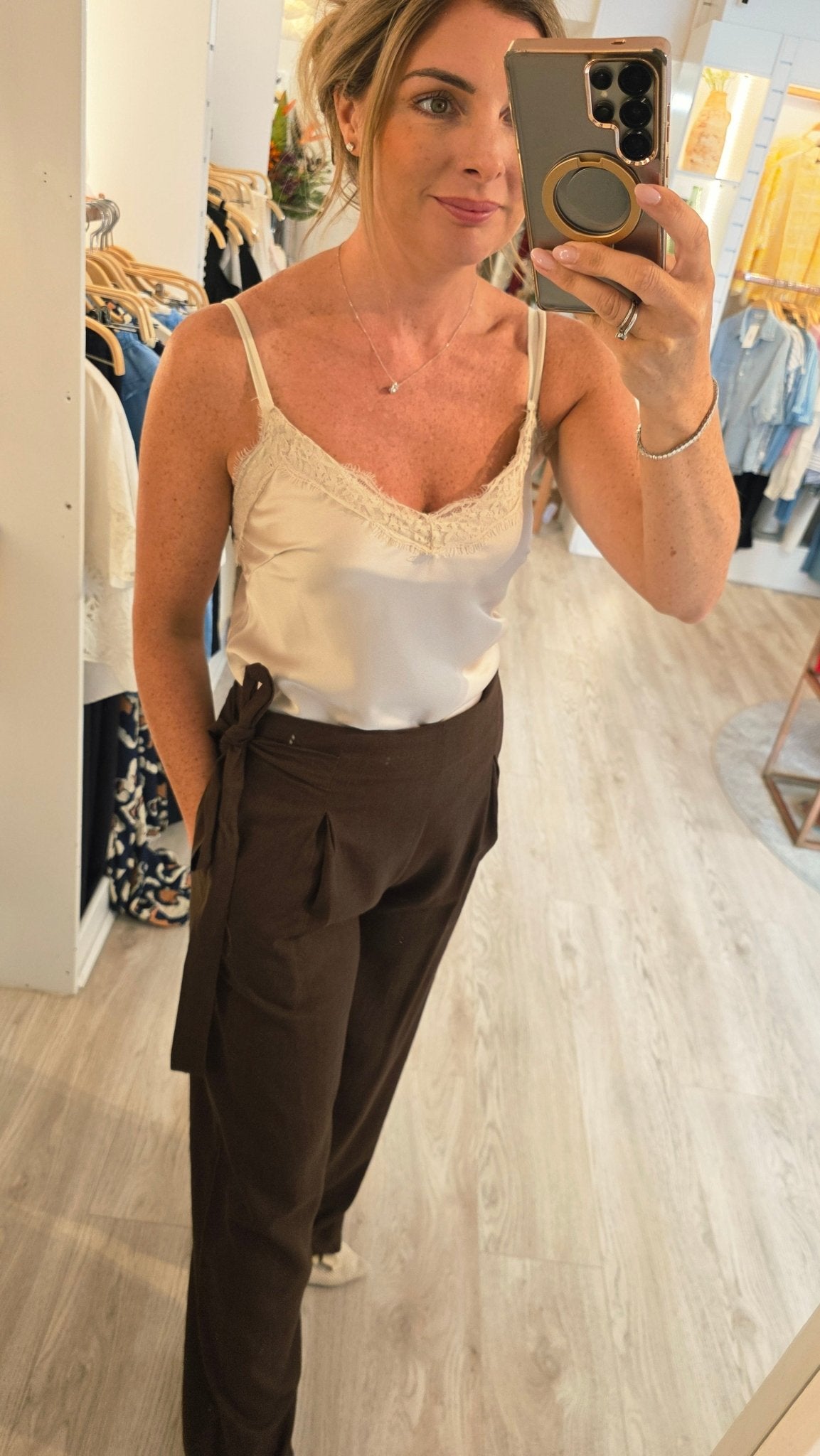 Shelley Trousers Brown - Lily's Boutique