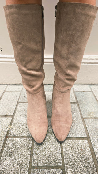 Vivienne Boots Beige