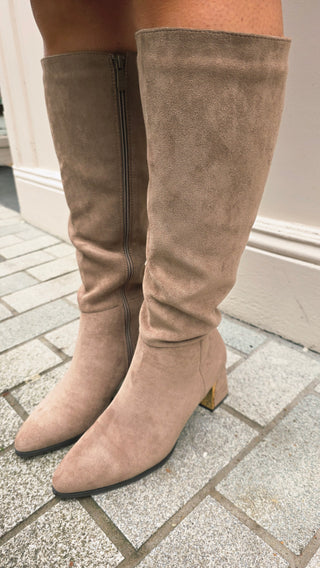 Vivienne Boots Beige