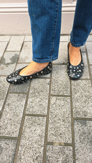 Sieanna Studded Pumps
