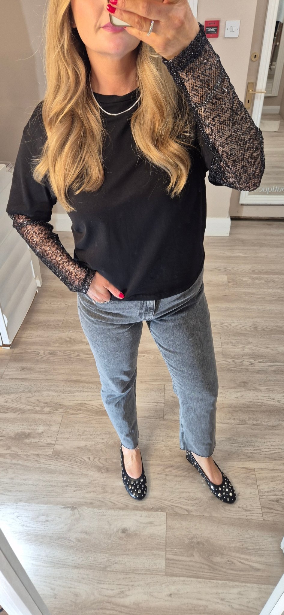 Josie Black Top - Lily's Boutique