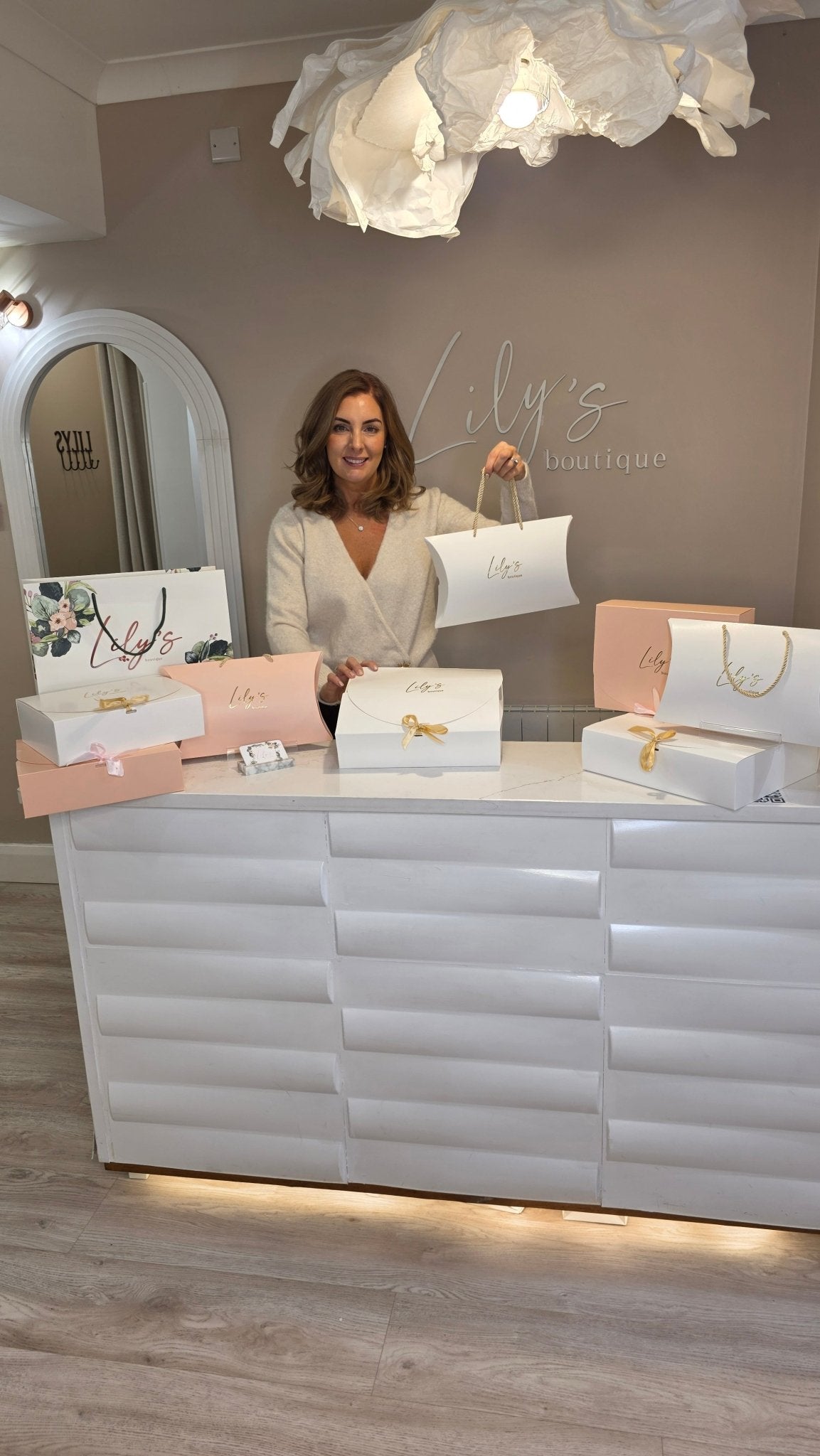 Gift Boxing - Lily's Boutique