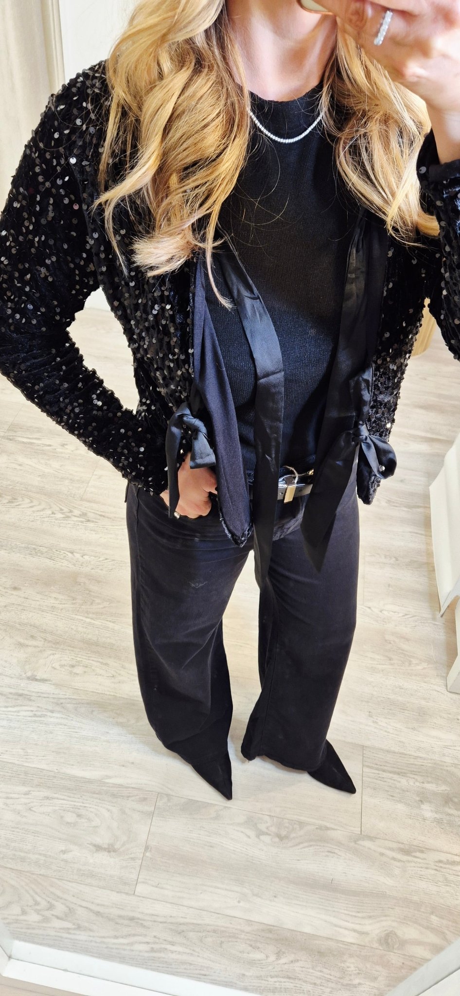 Eliza Tie Top Black - Lily's Boutique