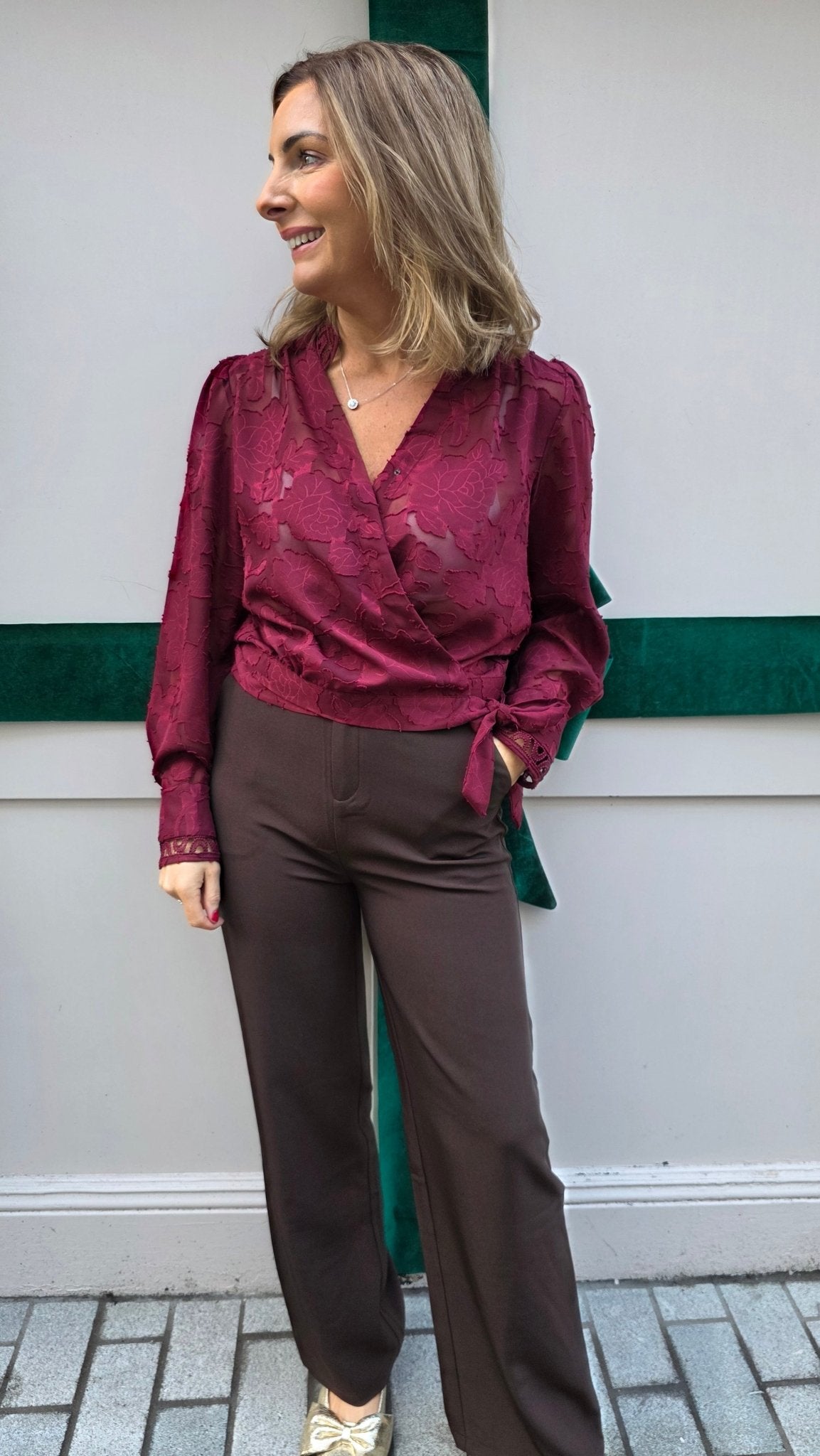 Bella Burgundy Blouse - Lily's Boutique