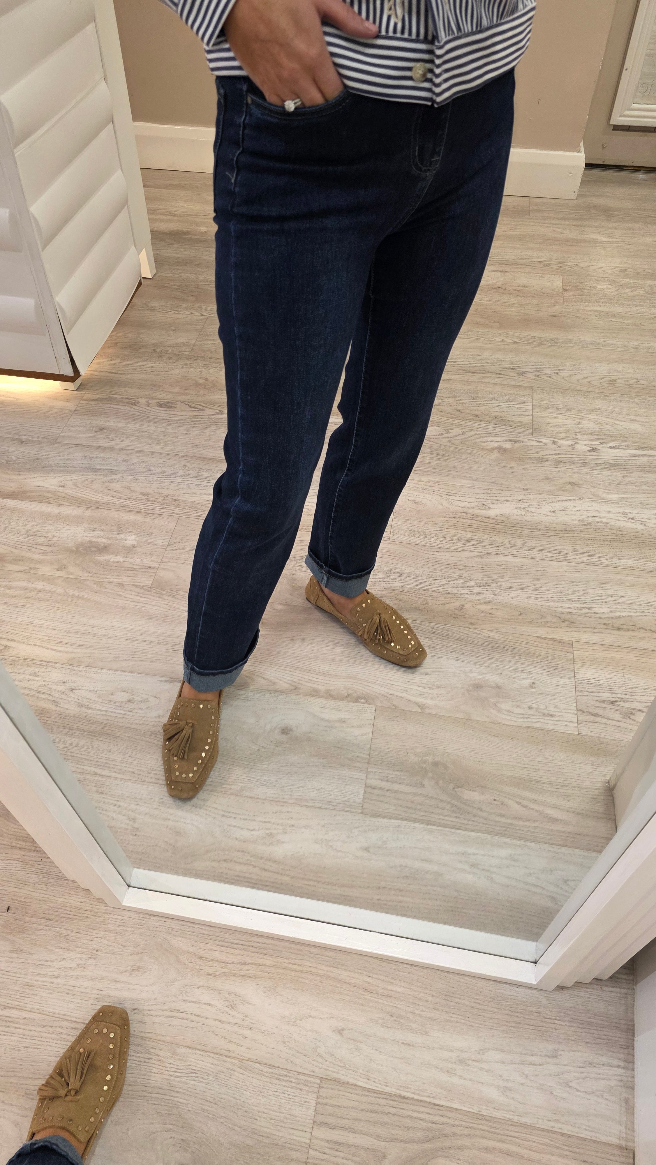 Ana Straight-leg Jeans