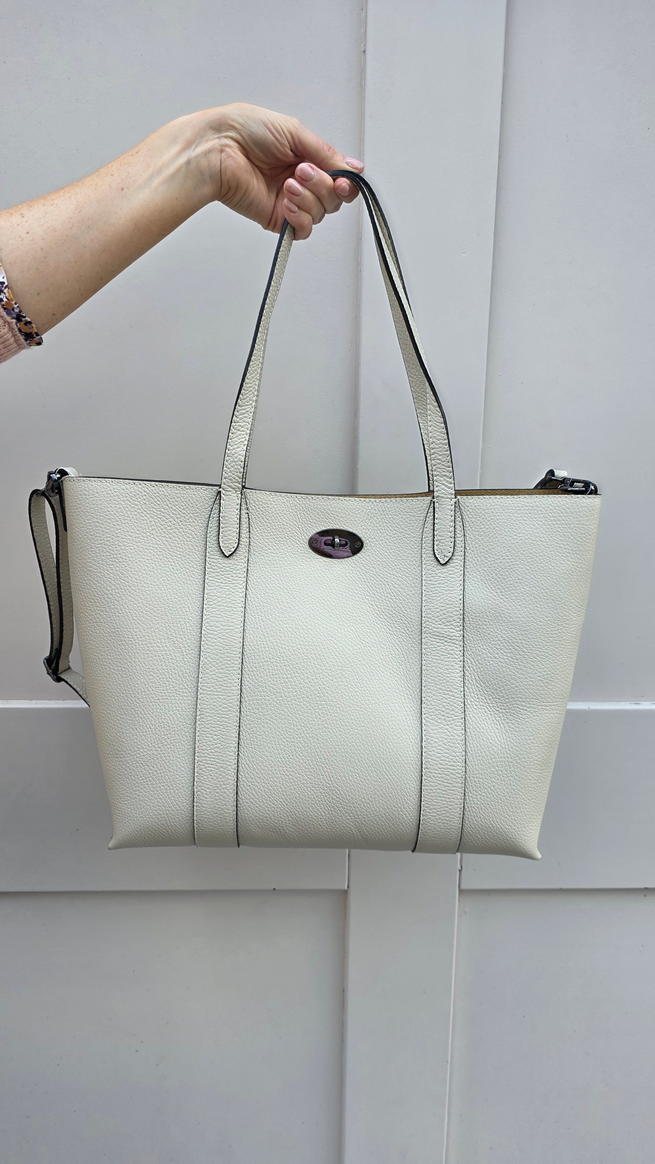 Shelley Tote Leather Bag