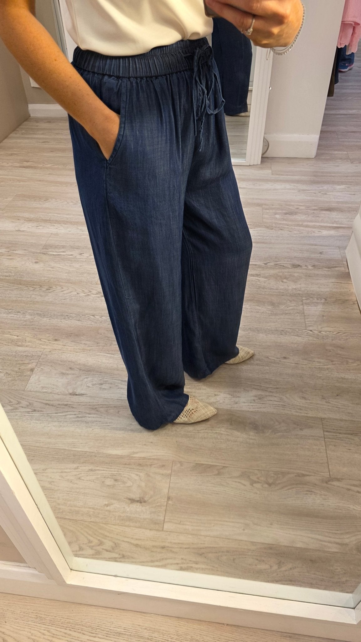 Juno Trousers - Lily's Boutique