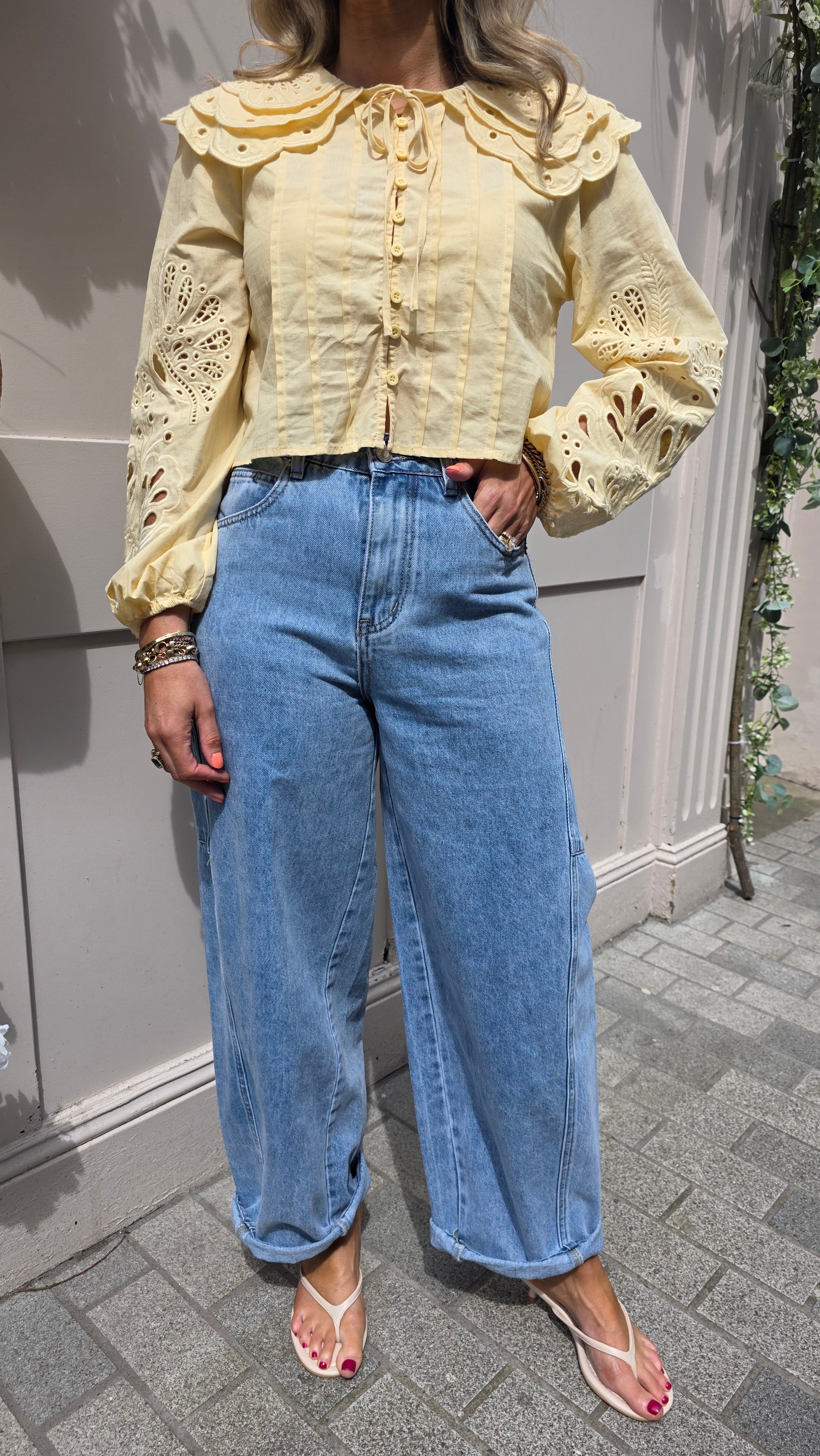 Lucy Barrel-Leg Jeans Blue