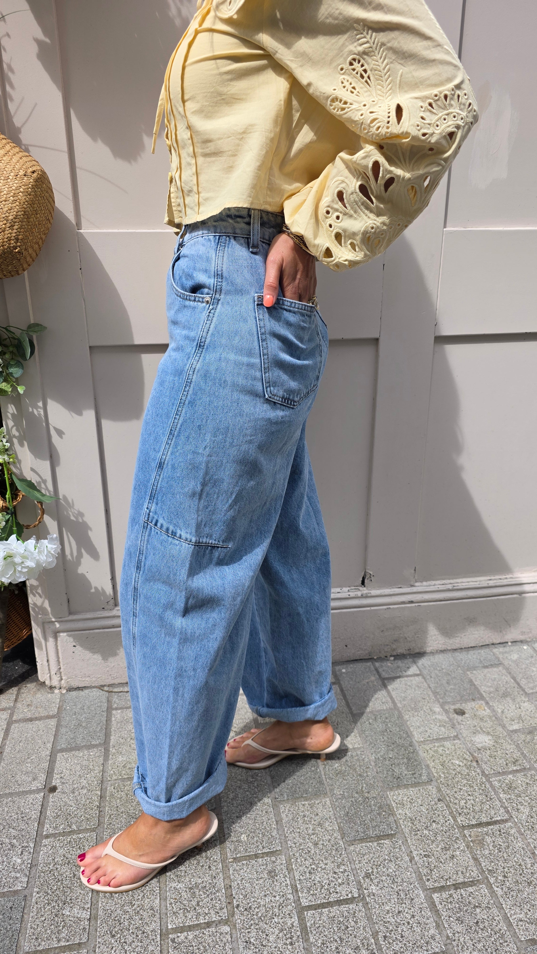 Lucy Barrel-Leg Jeans Blue