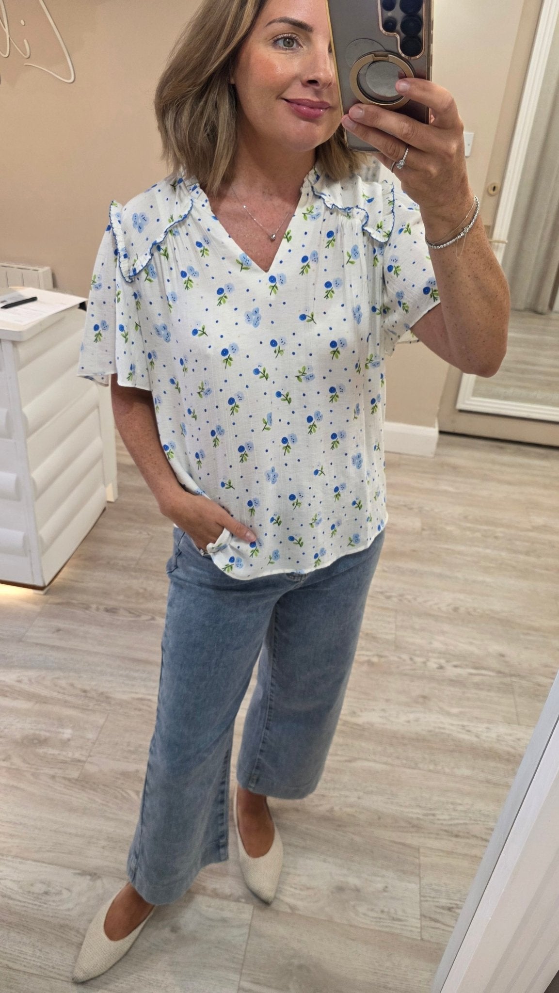 Edith Top - Lily's Boutique