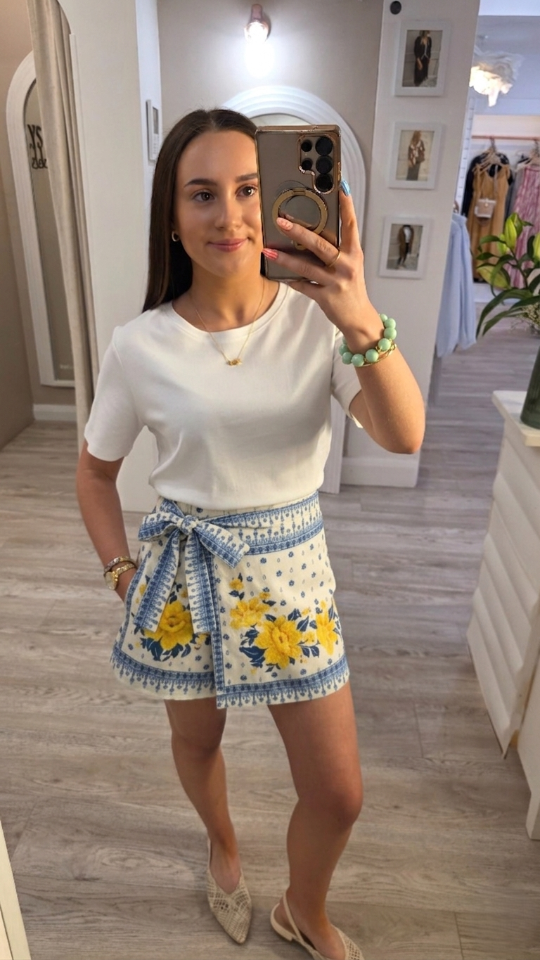 Elara Skort