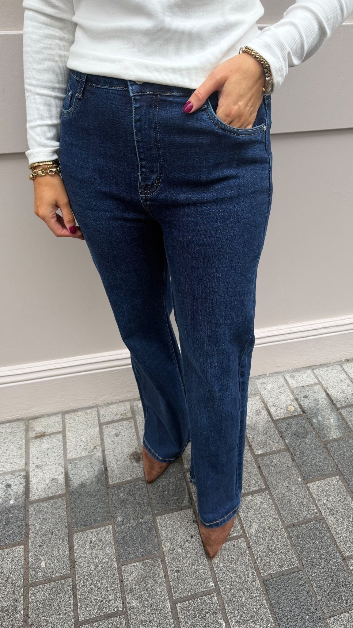 Glin wide-leg Jeans - Lily's Boutique