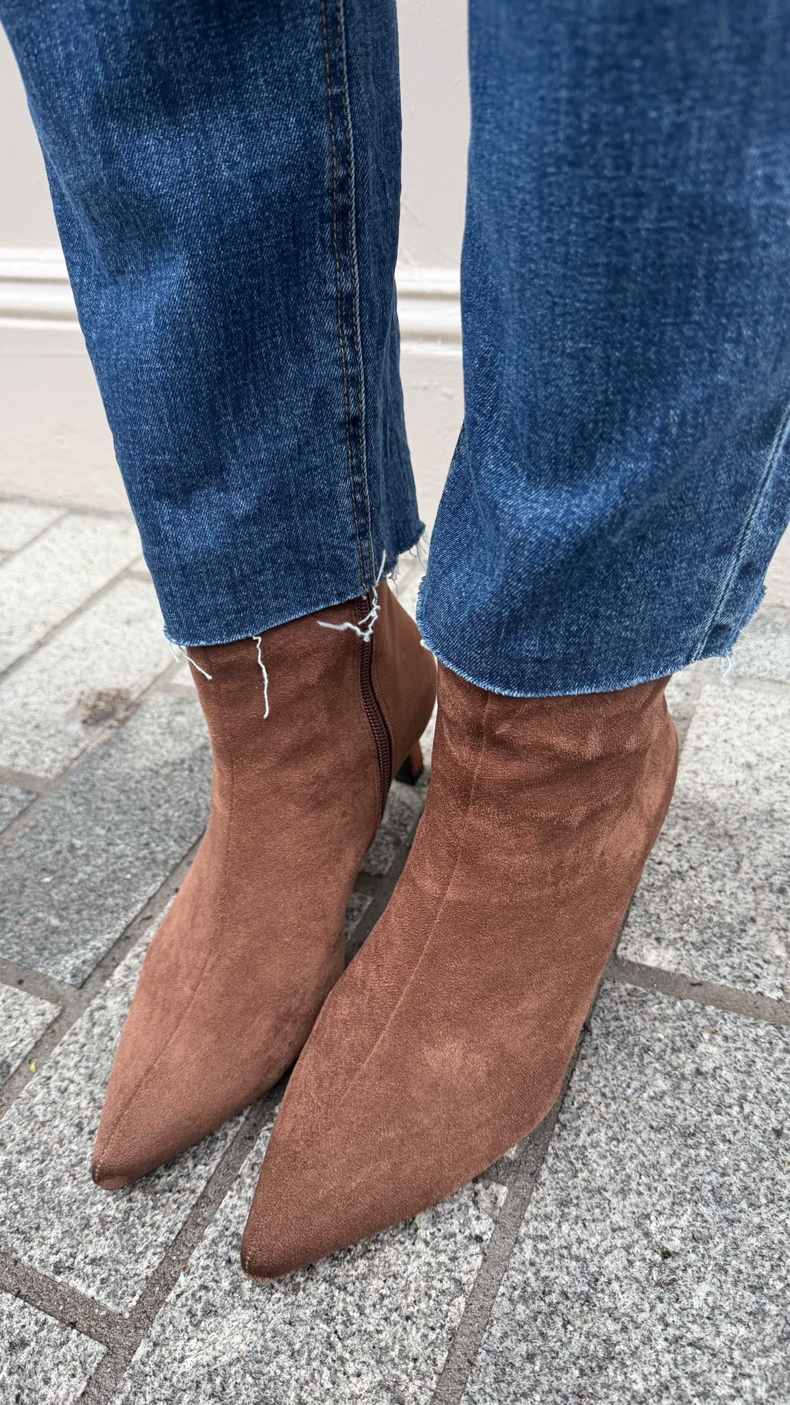 Ellie Straight Leg-by Lily's Jeans Edit Light Blue