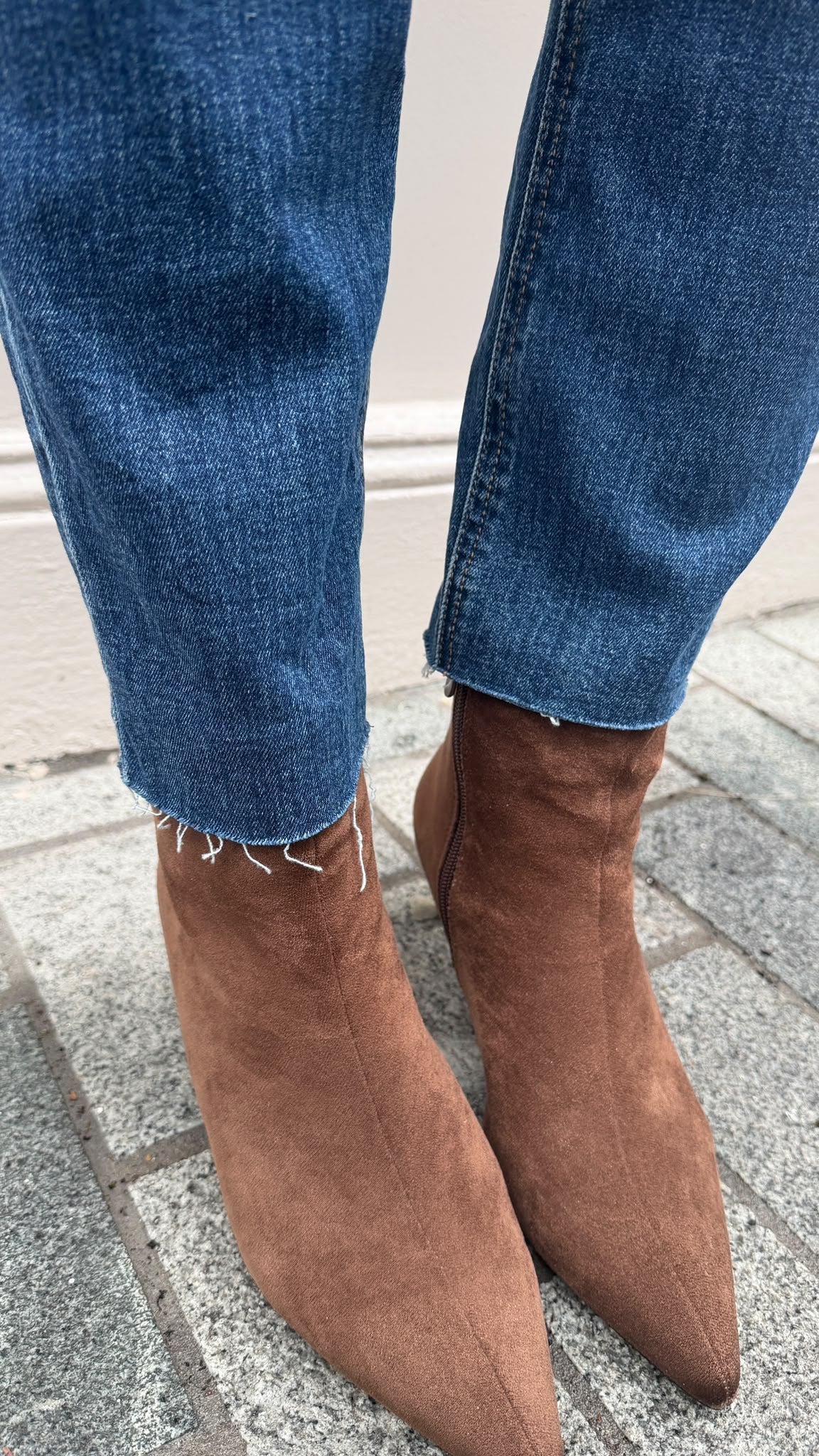 Ellie Straight Leg-by Lily's Jeans Edit Light Blue