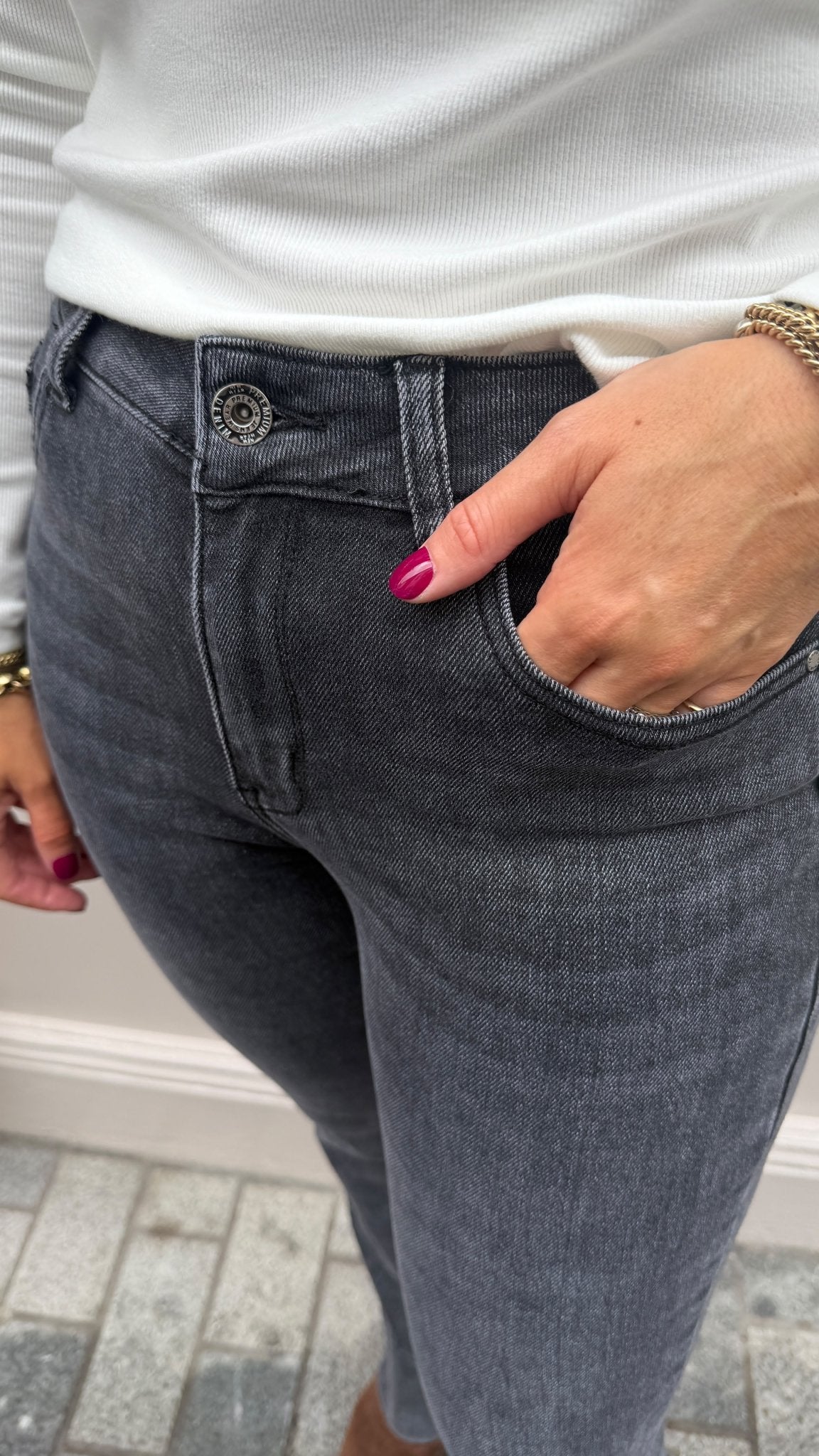 Beth Grey Boot Cut Jeans - Lily's Boutique