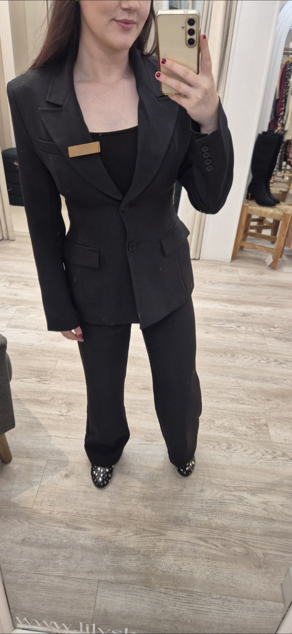 Leona Black Blazer - Lily's Boutique