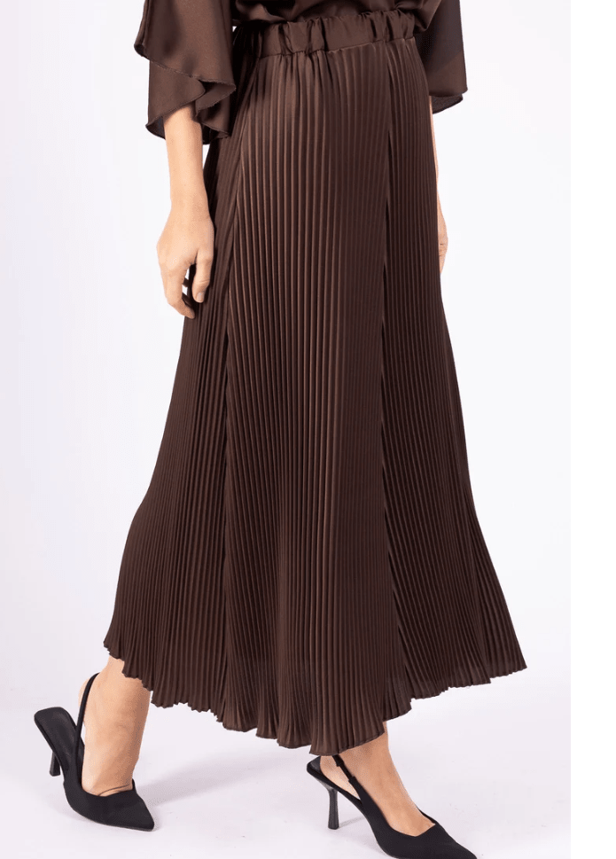 Becks Pleated Skirt - Lily's Boutique
