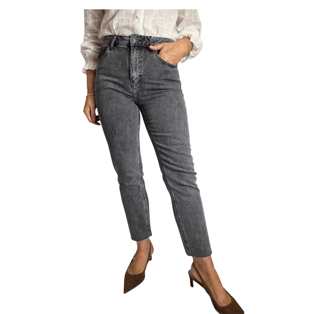Ellie Straight-by Lily's Grey Jeans