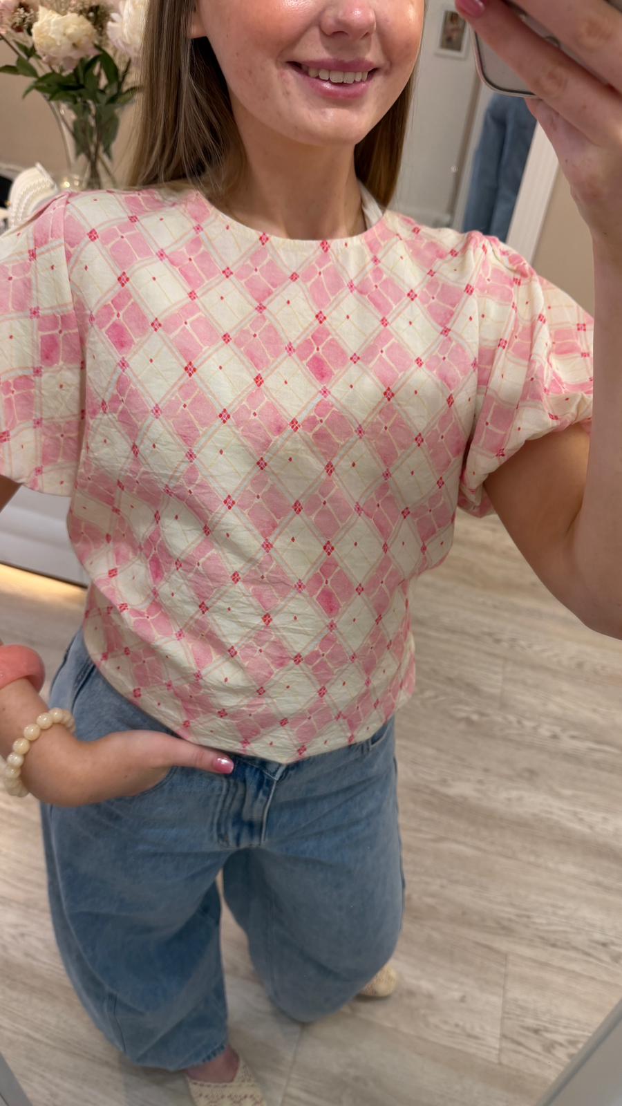 Allie Top
