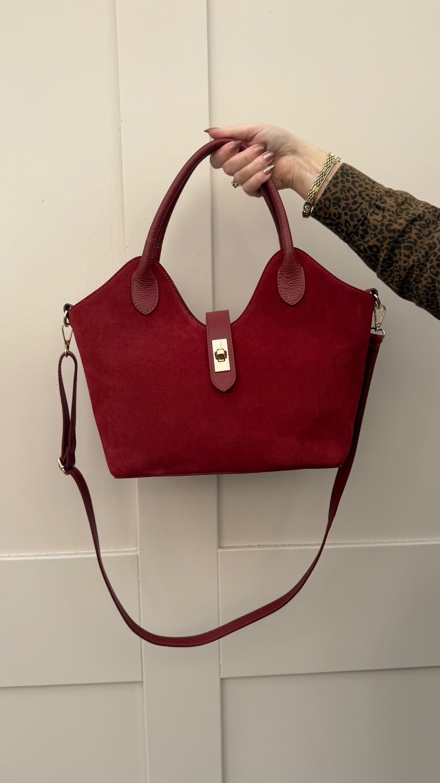 Kylie Suede Bag Burgundy - Lily's Boutique