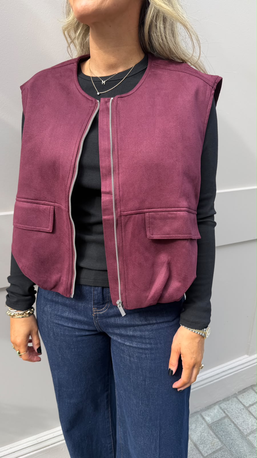 Nora Vest