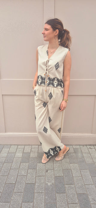 Zeila Vest