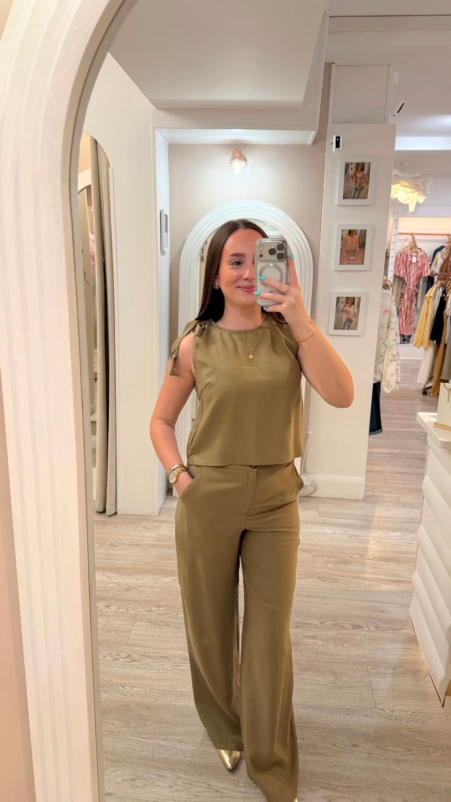 Rebecca Top