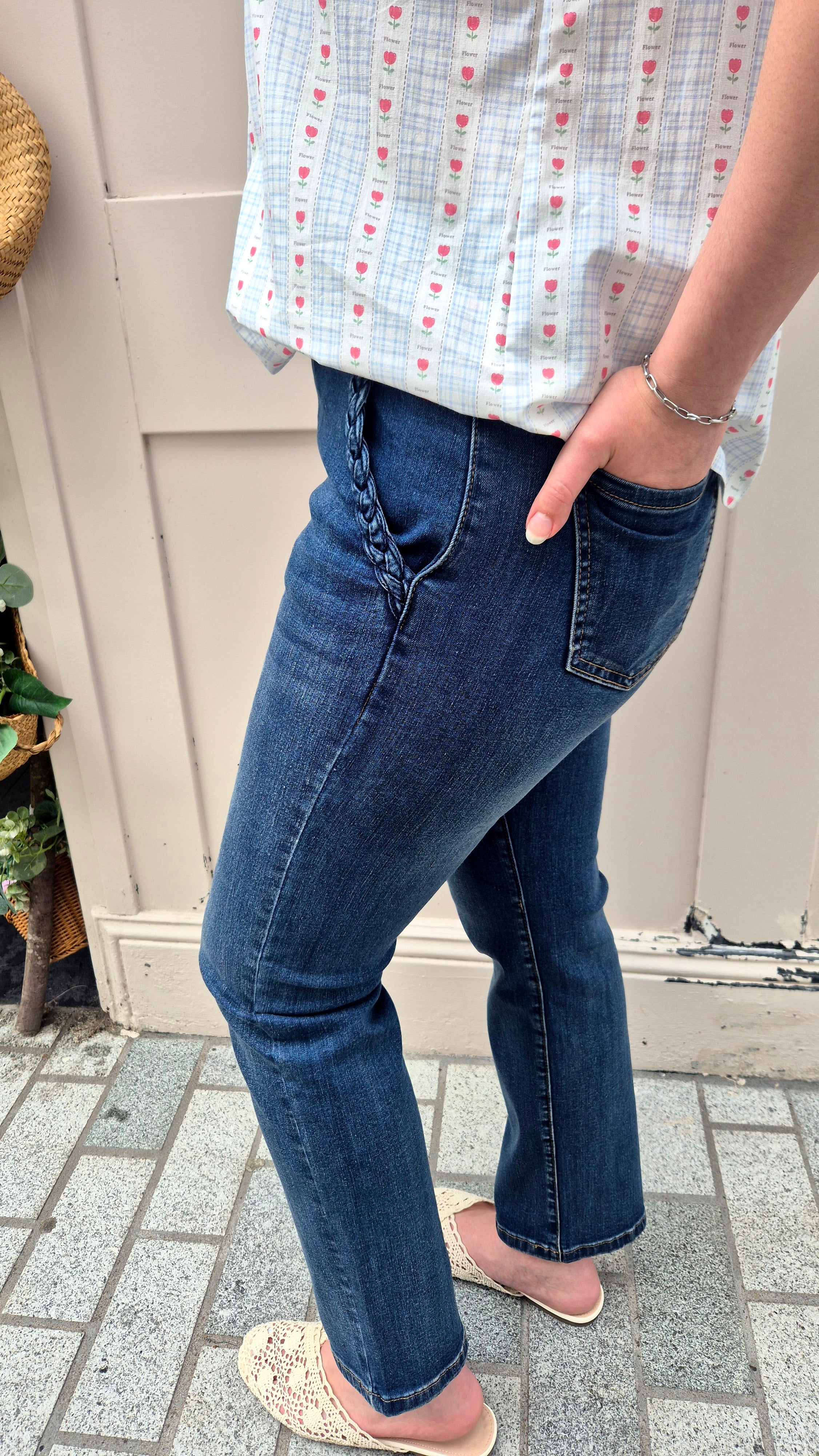 Sophia Straight Leg Jeans