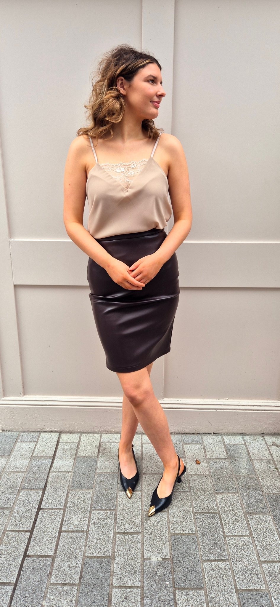 Olivia Cami Beige - Lily's Boutique