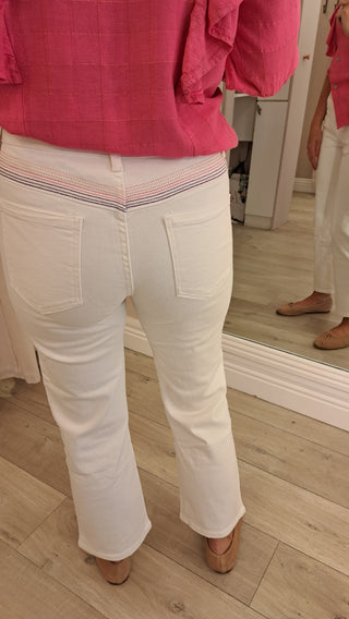 Ari White Cropped Jeans