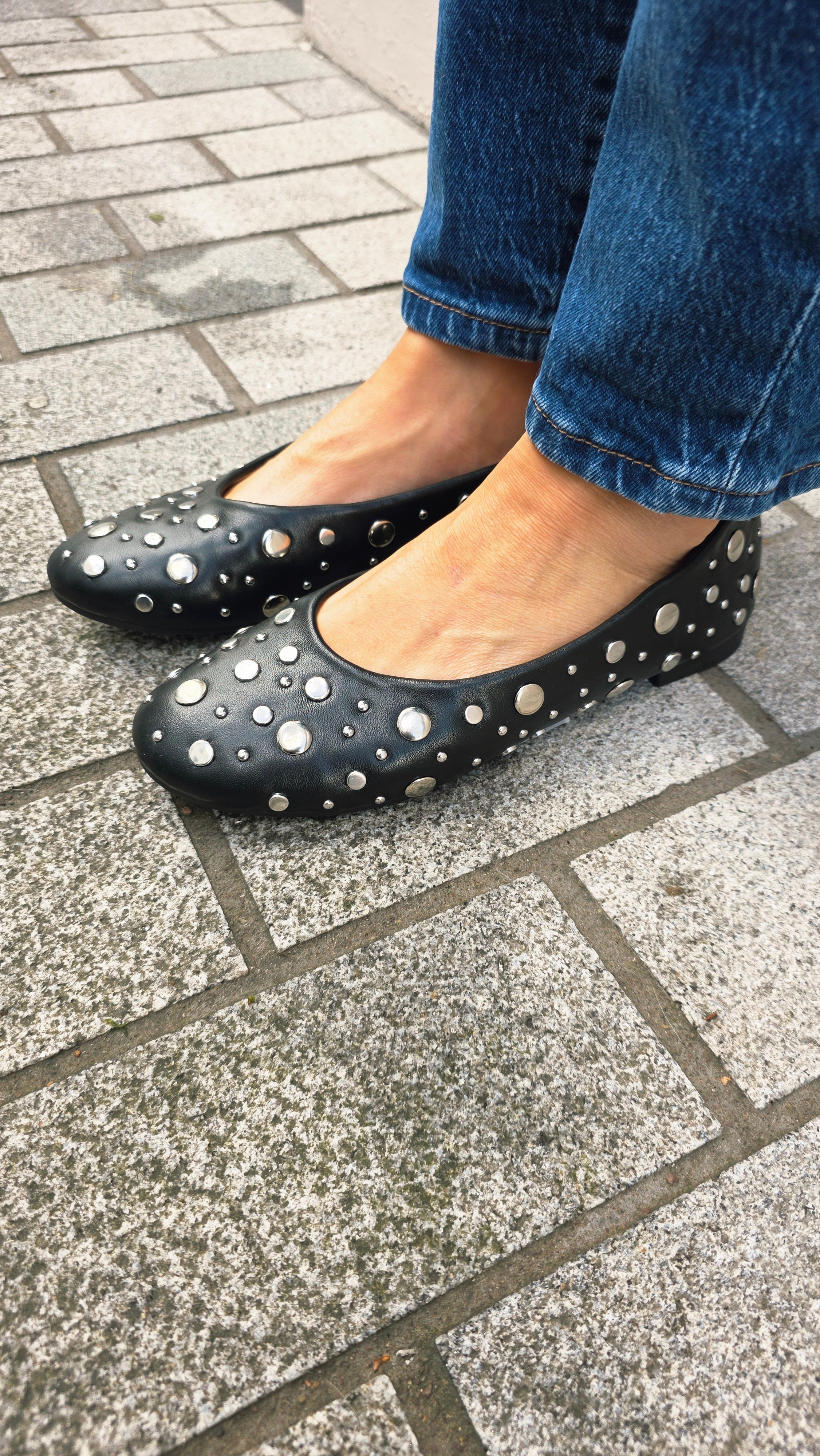 Sieanna Studded Pumps