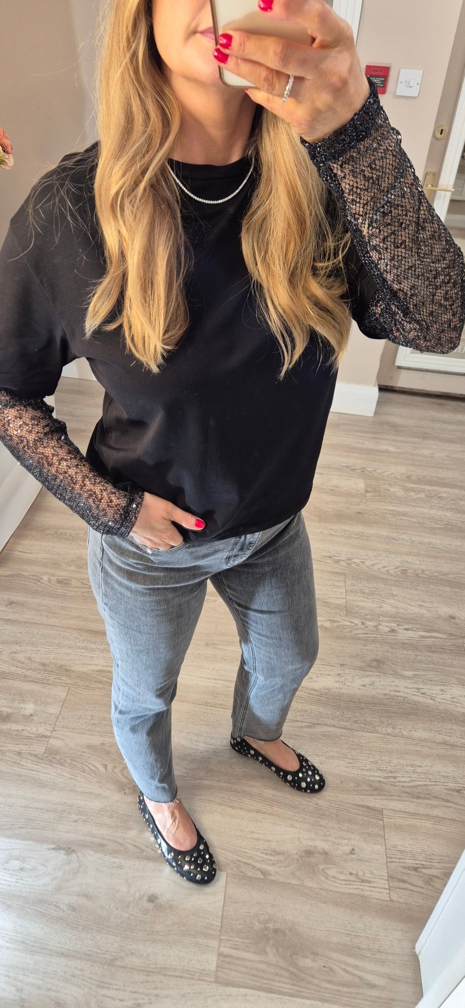Josie Black Top - Lily's Boutique