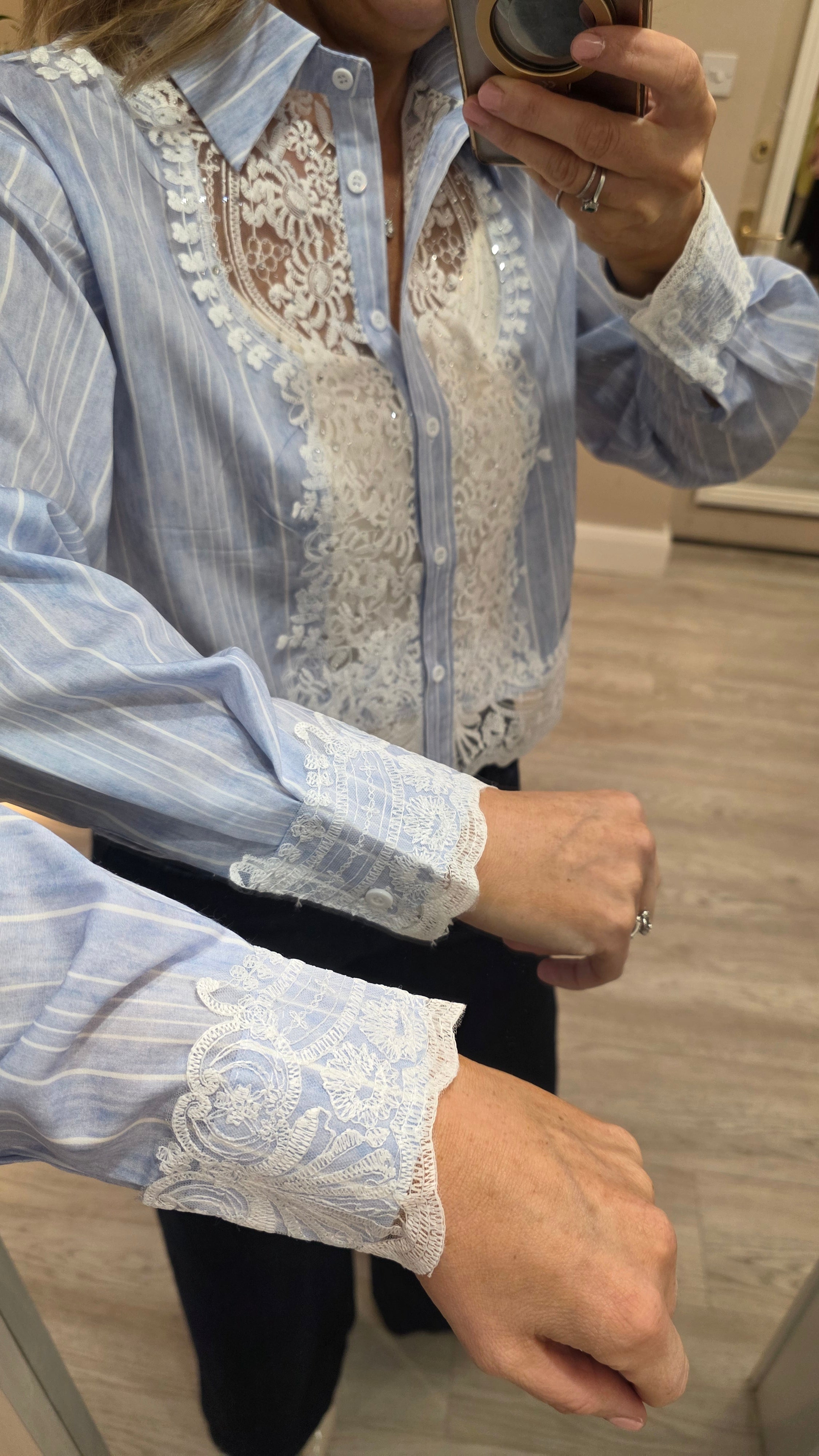 Ava Blouse