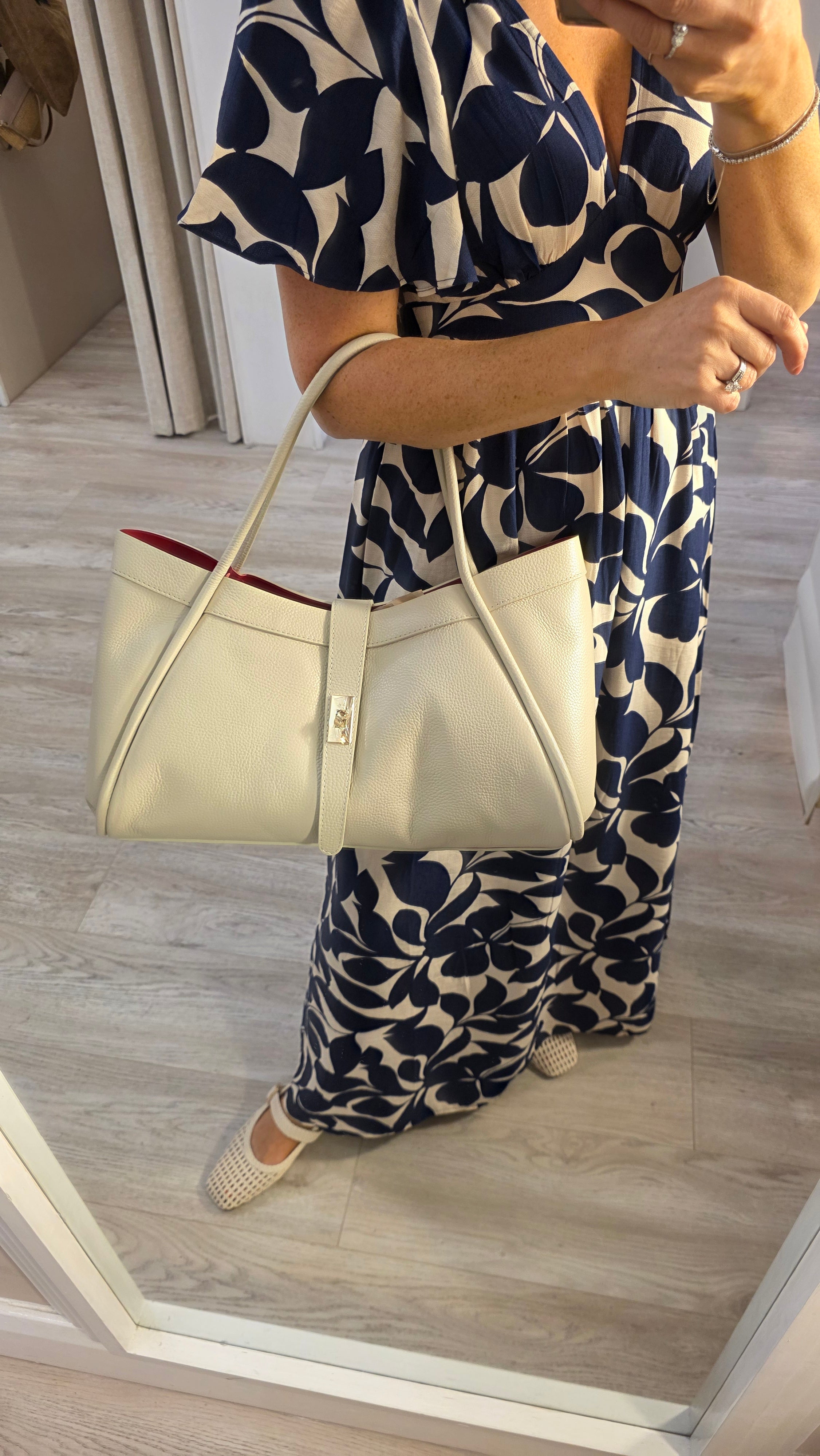 Chrissy Shoulder Bag