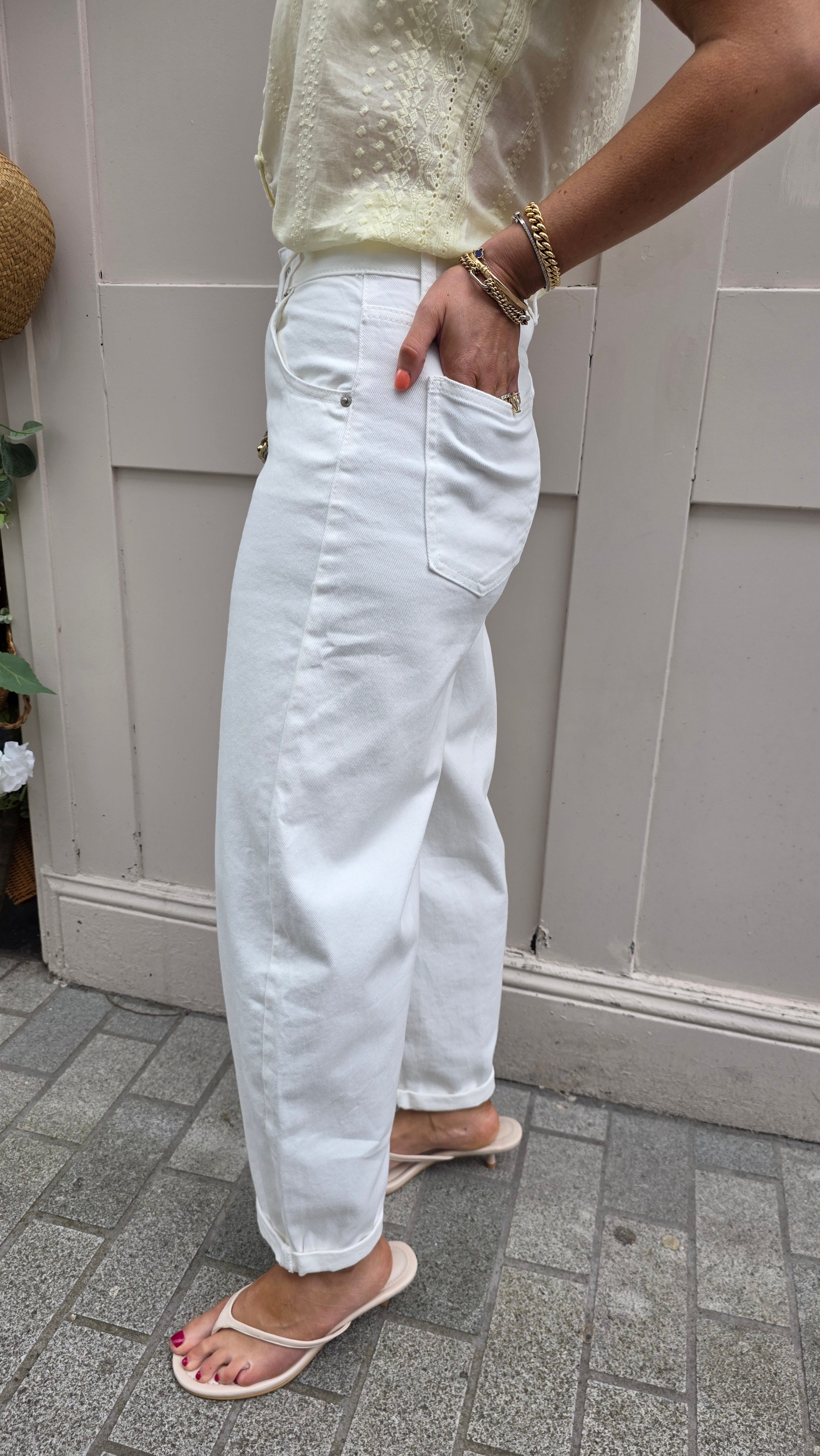 Shelley Barrel-Leg Jeans White