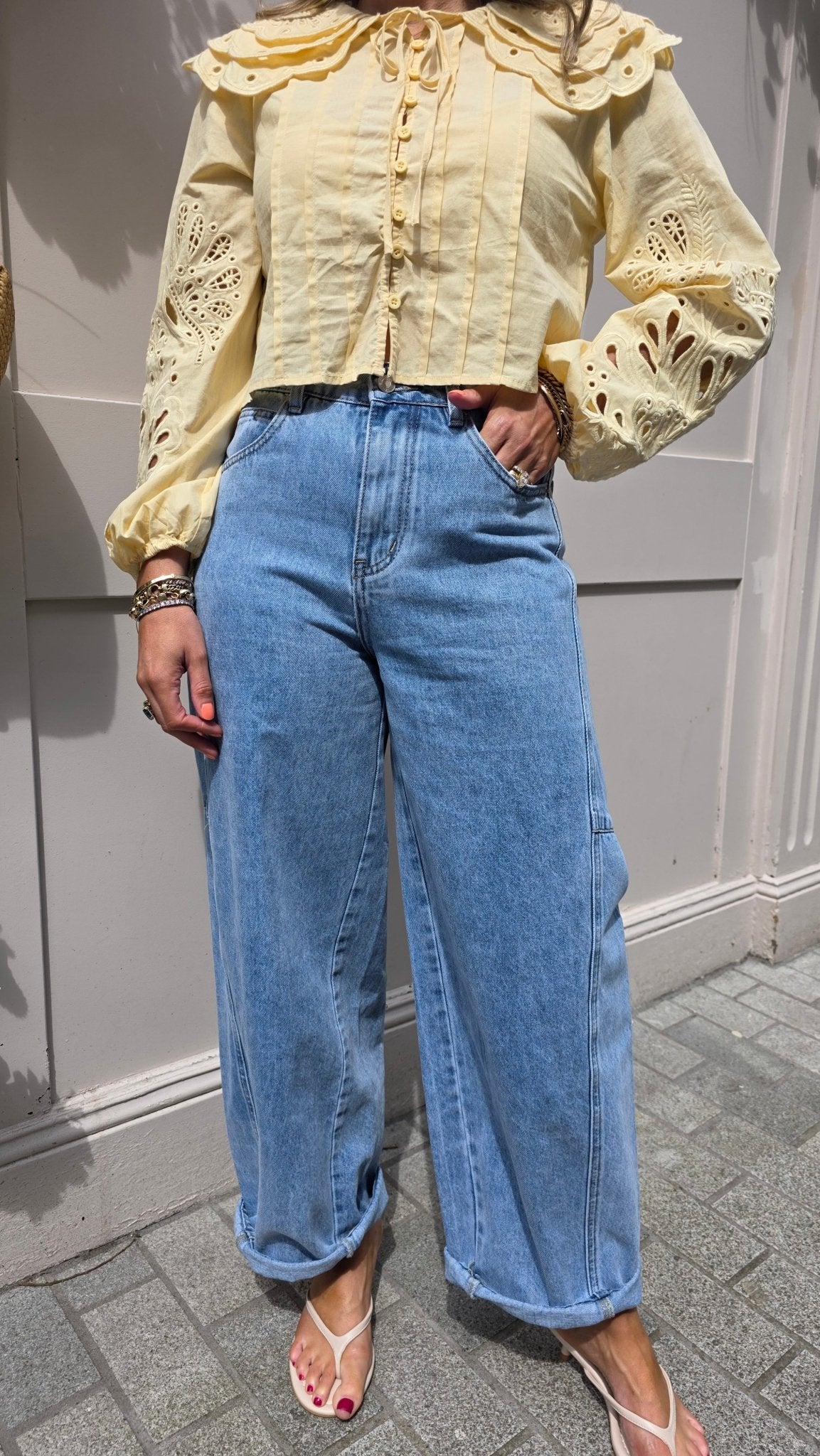 Lucy Barrel-Leg Jeans Blue - Lily's Boutique