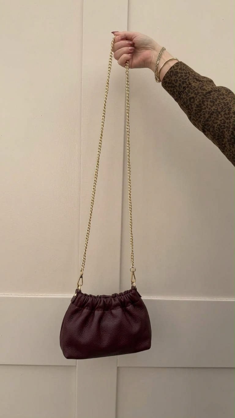 Fleur Burgundy Bag - Lily's Boutique