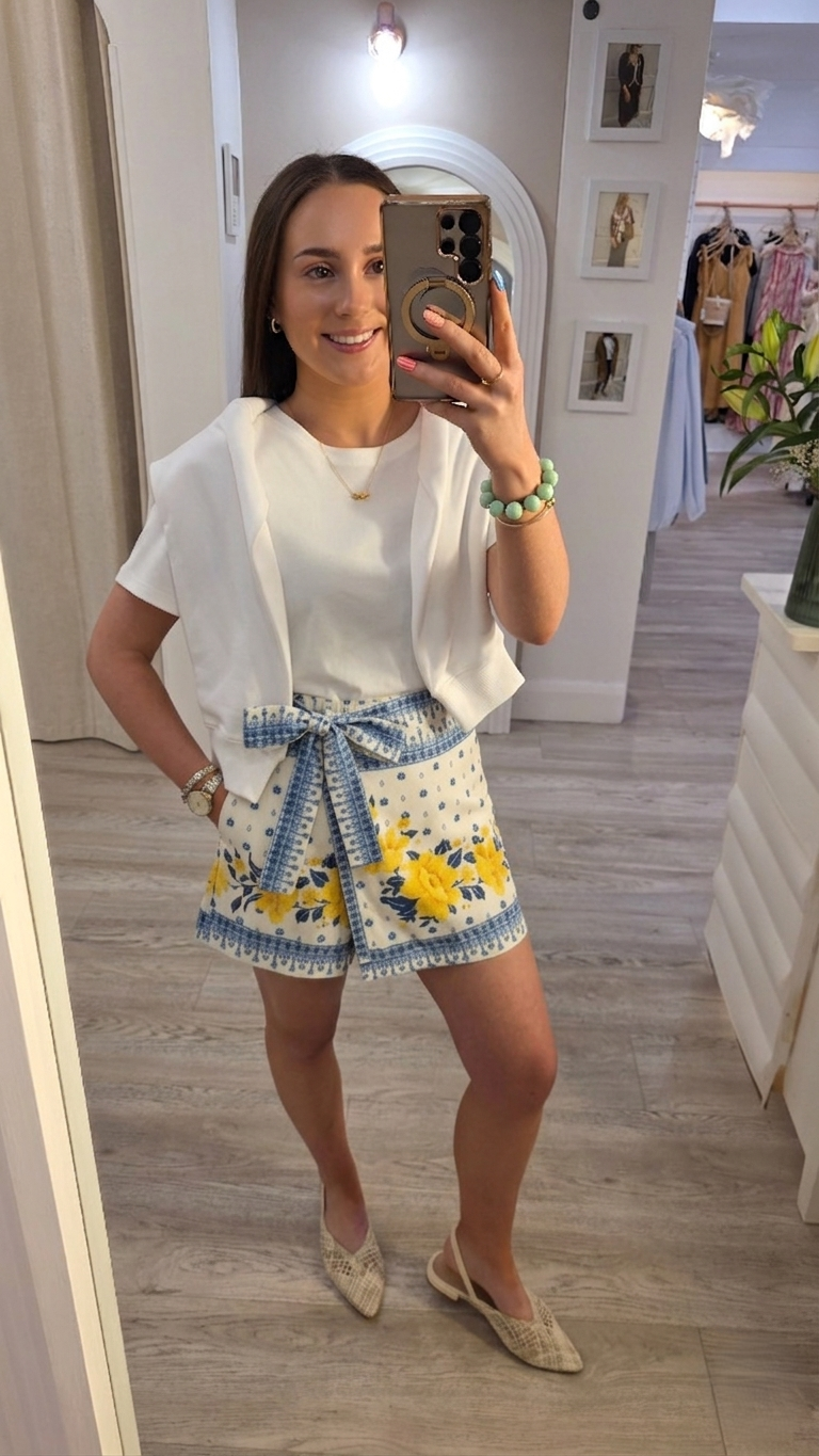 Elara Skort
