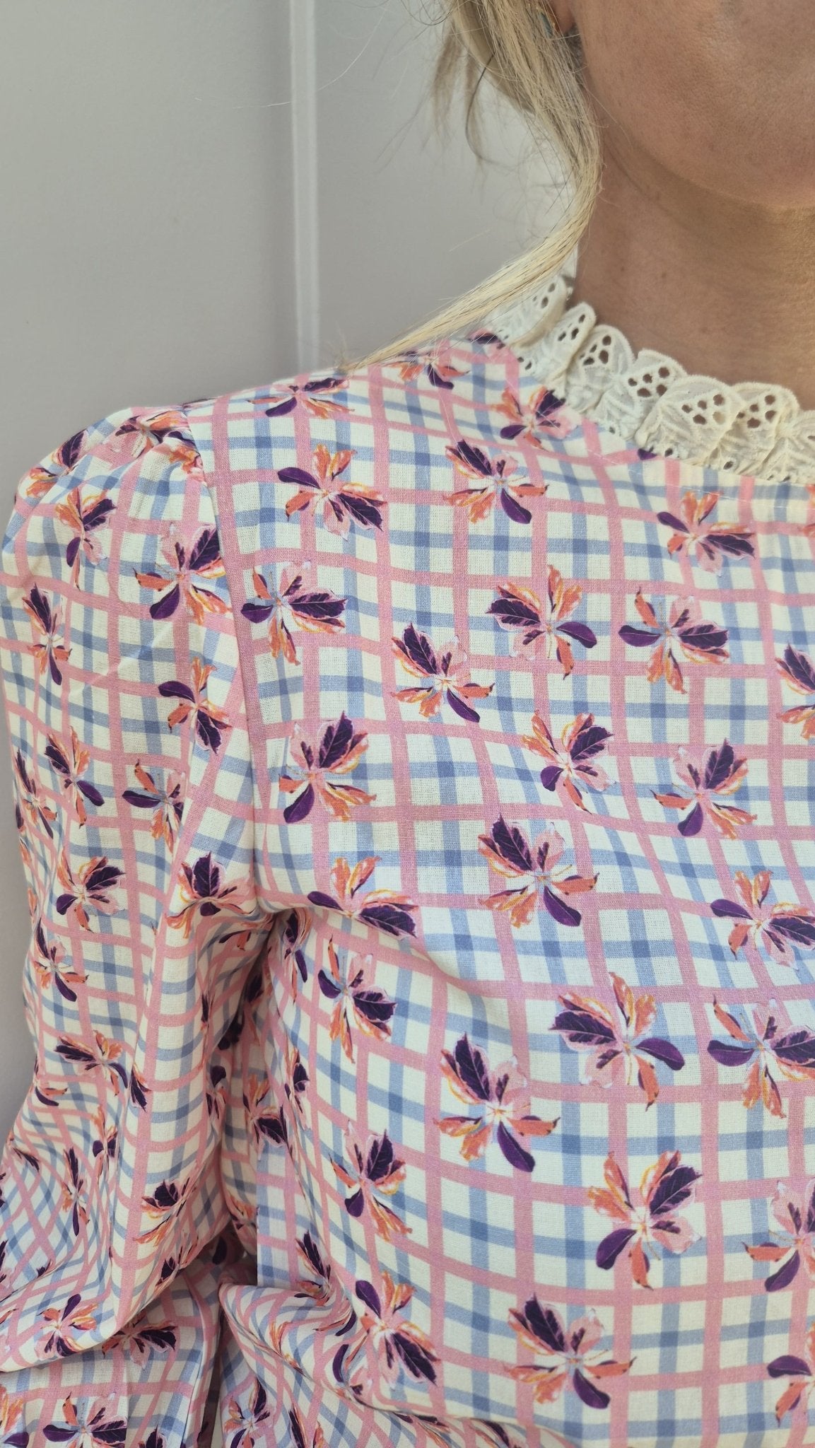 Anna Top - Lily's Boutique
