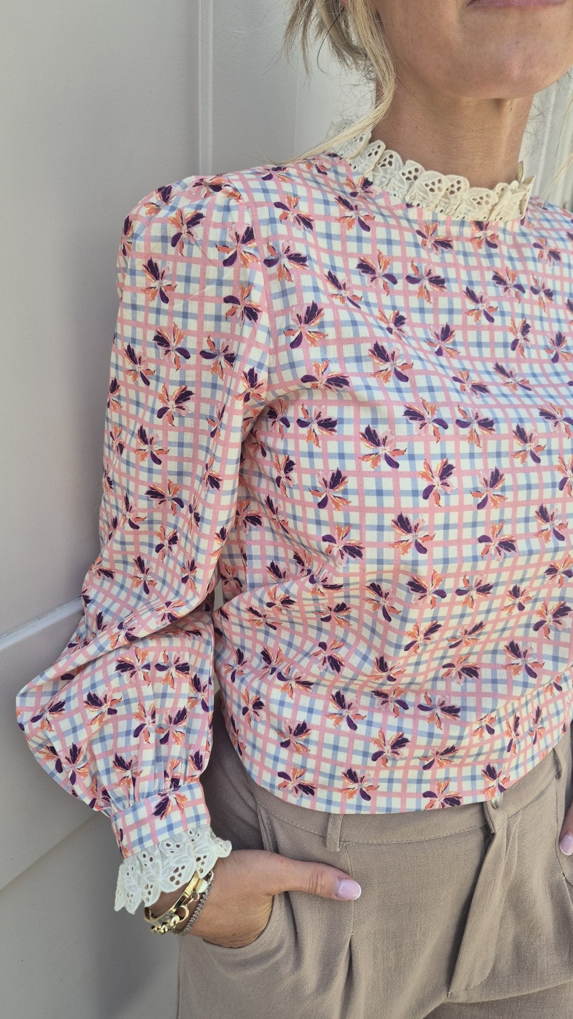 Anna Top - Lily's Boutique