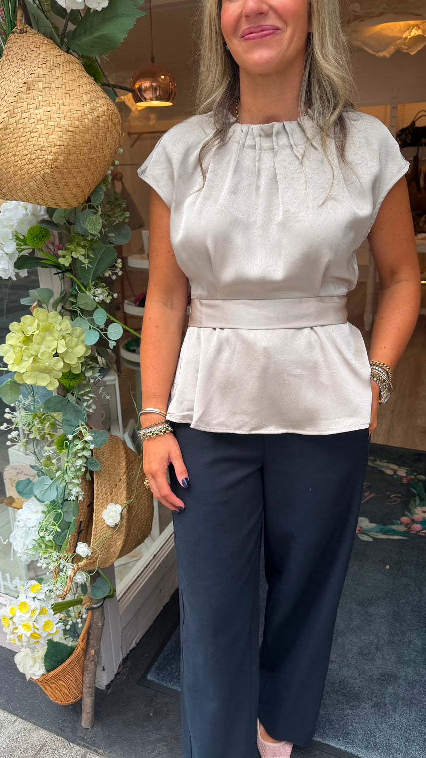 Berni Taupe Top