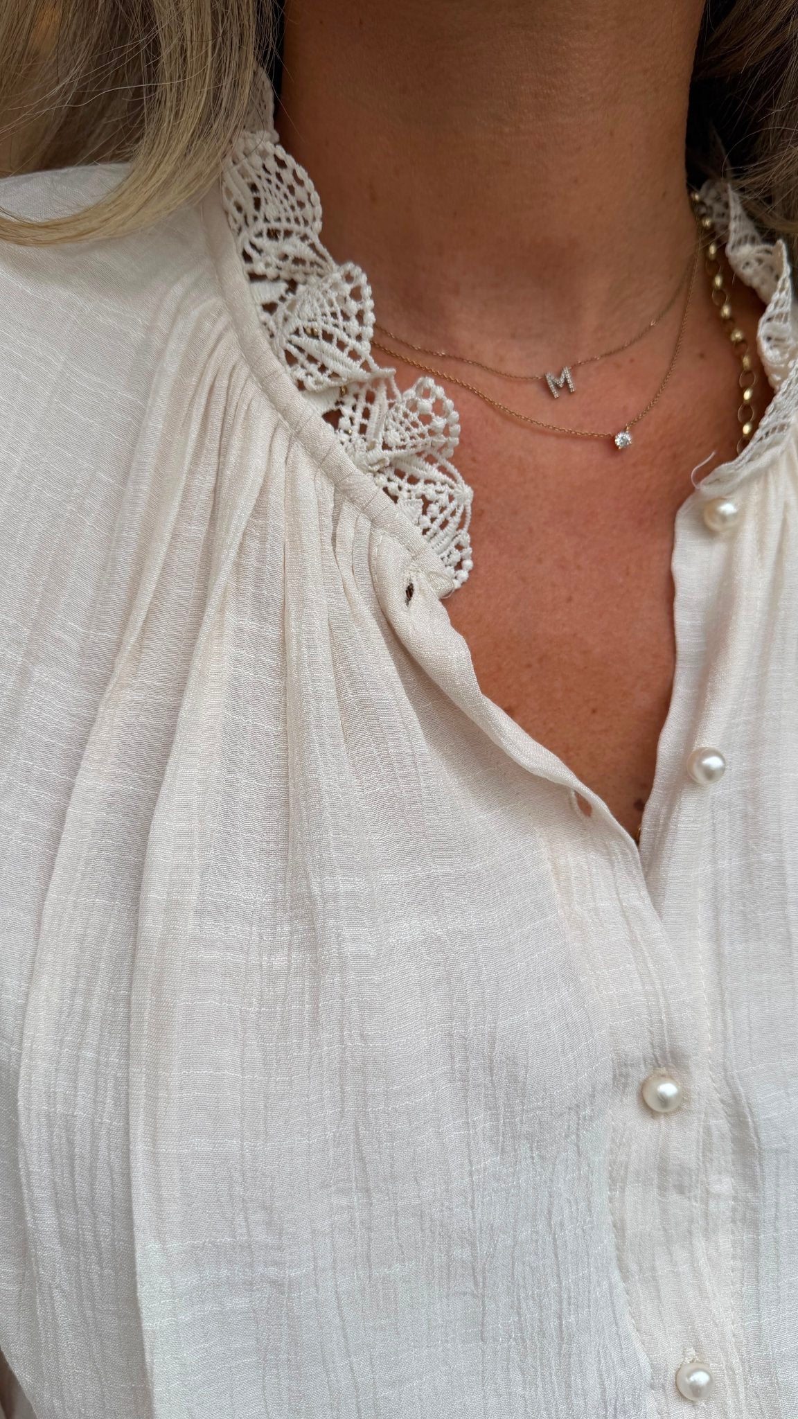 Natalia Ivory Blouse - Lily's Boutique