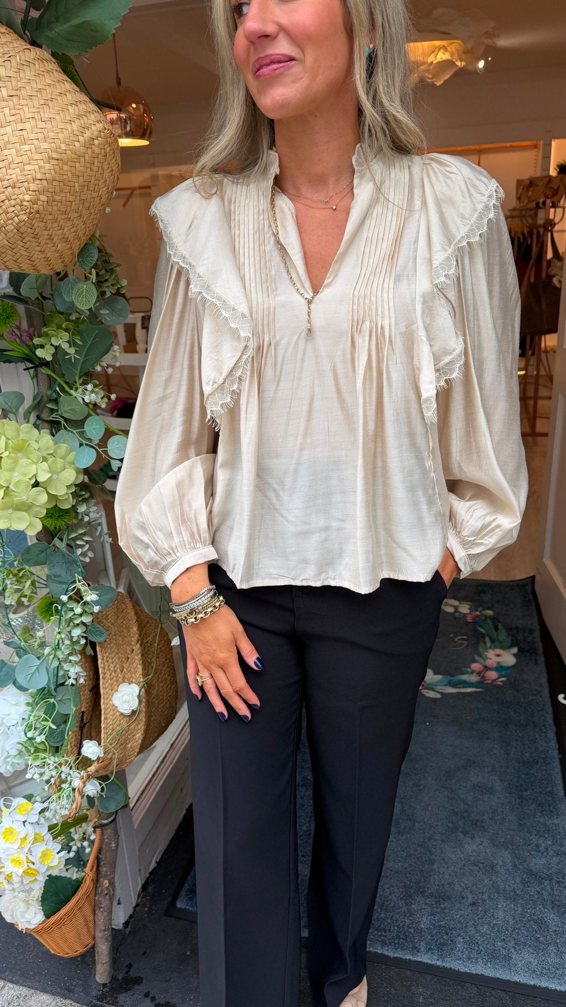 Bethany Blouse - Lily's Boutique