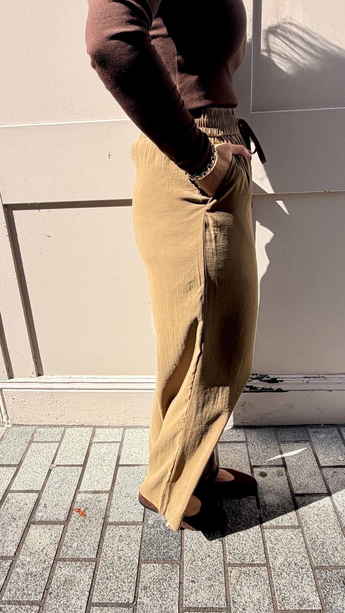 Therese Trousers - Lily's Boutique