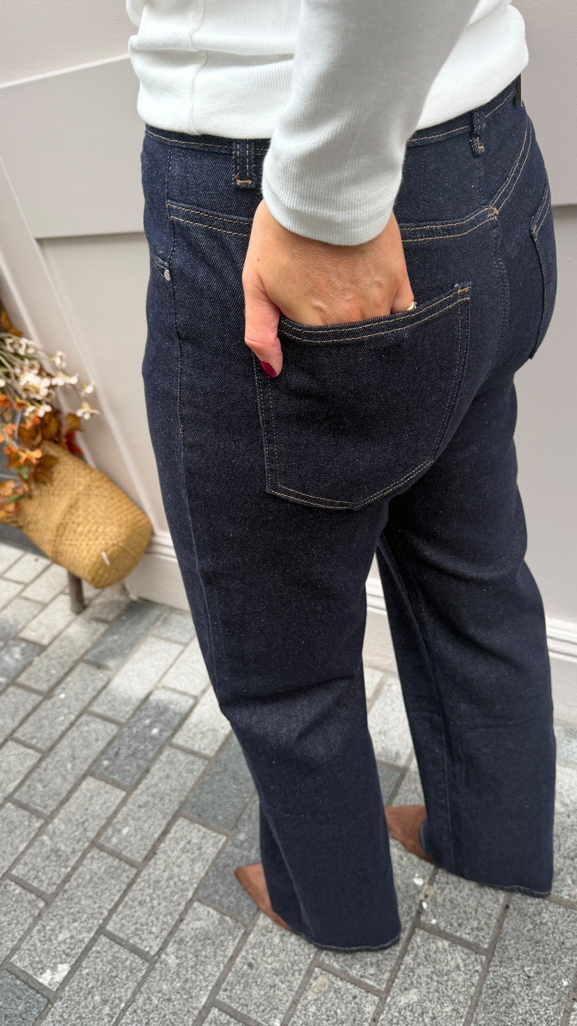 Hazel Jeans Wide - Lily's Boutique