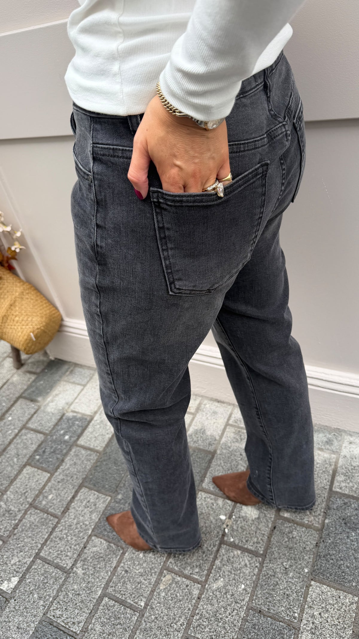 Paula Straight-leg Jeans Grey