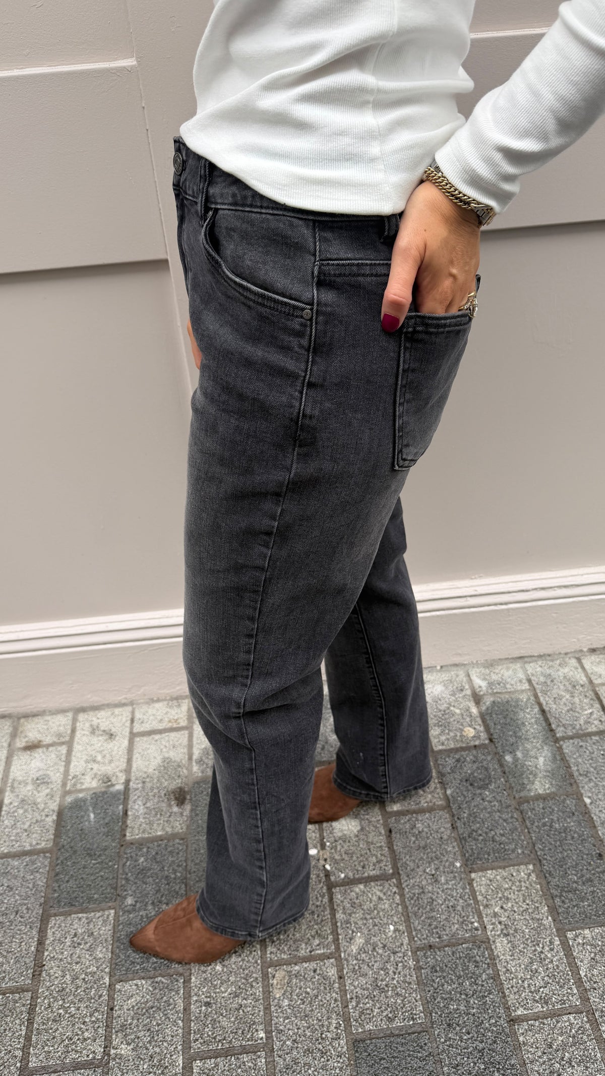 Paula Straight-leg Jeans Grey