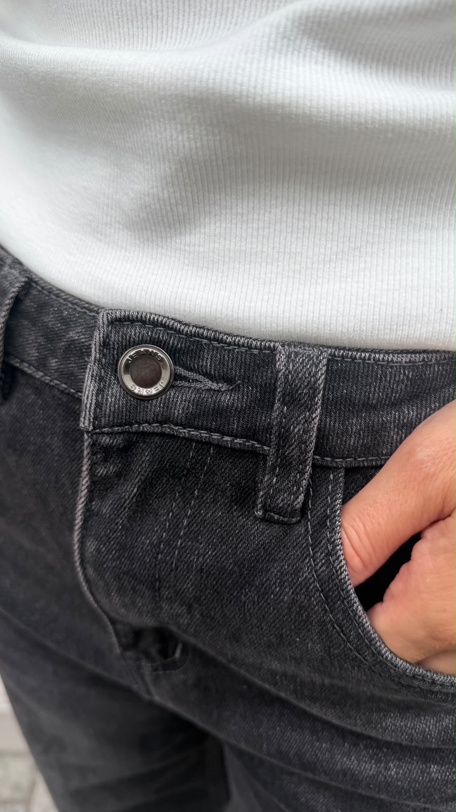 Paula Straight-leg Jeans Grey